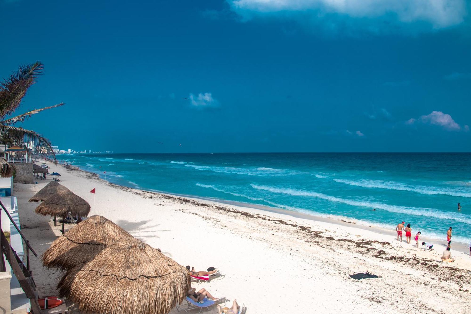 Beachfront Apartments Cancún Kültér fotó