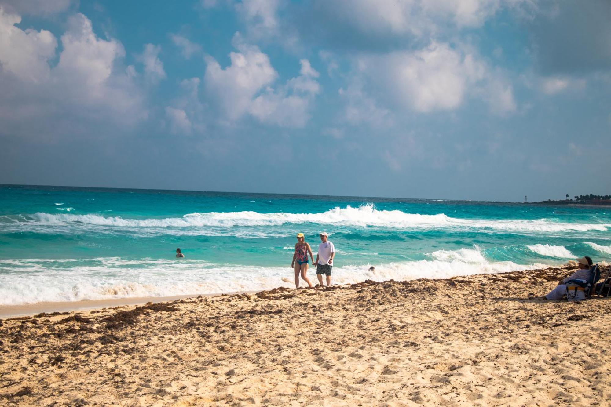 Beachfront Apartments Cancún Kültér fotó