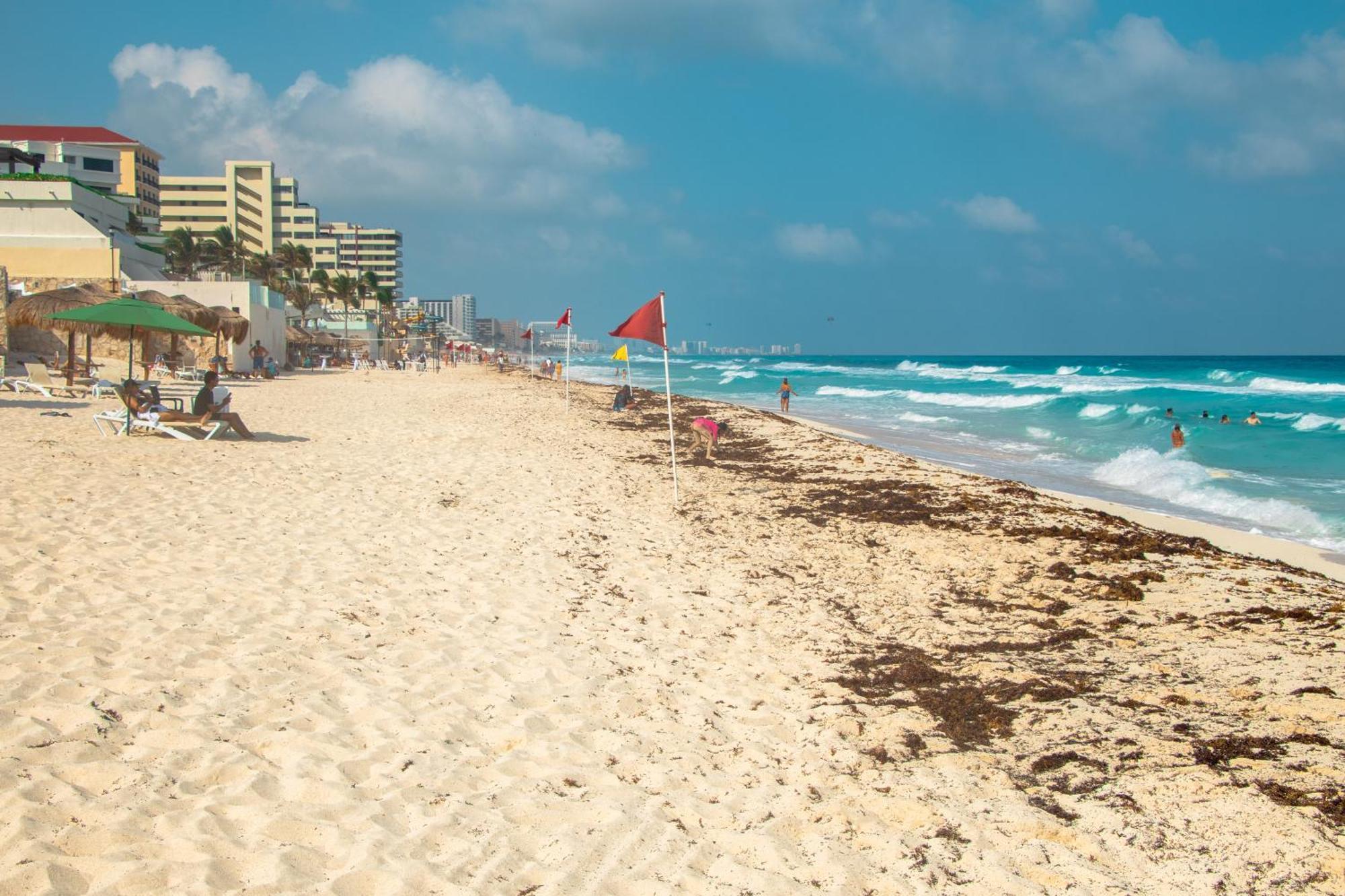 Beachfront Apartments Cancún Kültér fotó