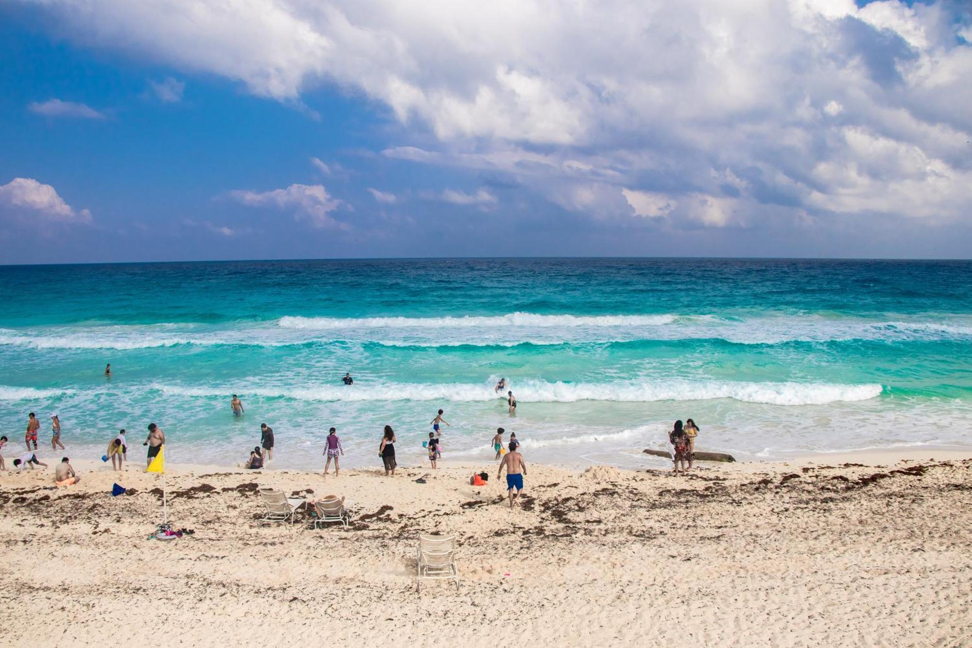 Beachfront Apartments Cancún Kültér fotó