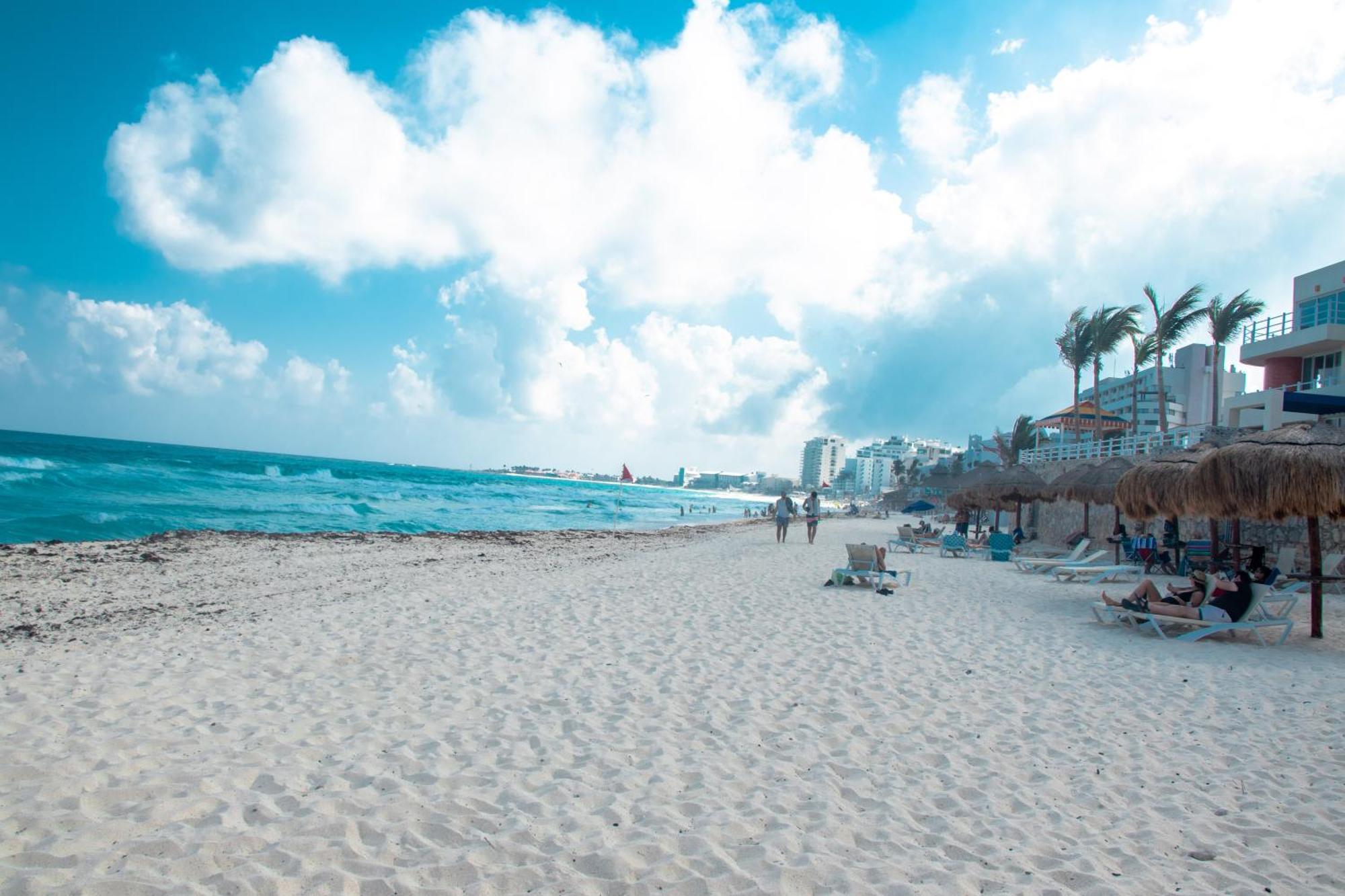 Beachfront Apartments Cancún Kültér fotó